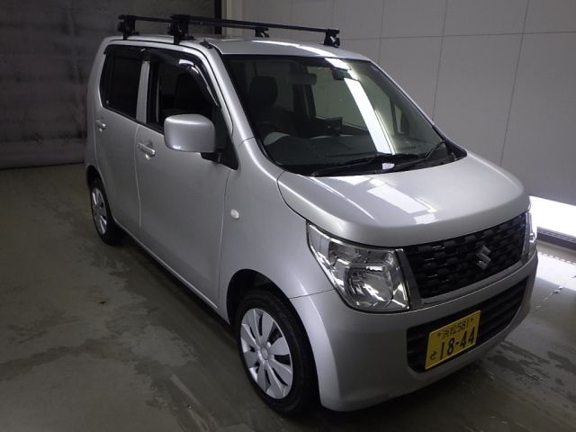 50074 Suzuki Wagon r MH34S 2016 г. (Honda Nagoya)